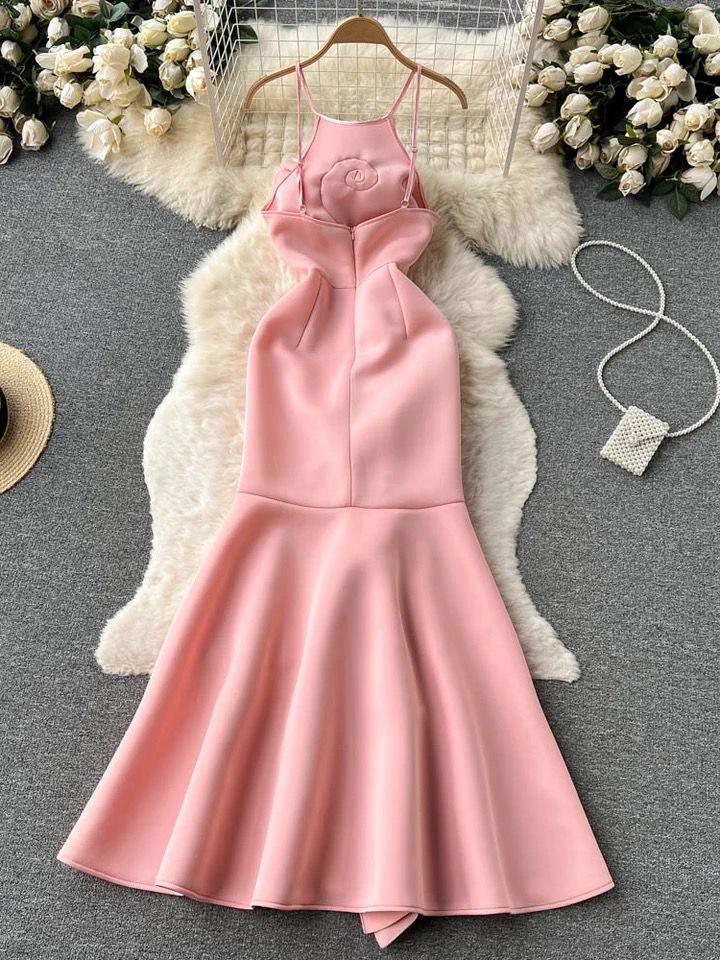 Abigail Statement Dress In Pink - Image 4