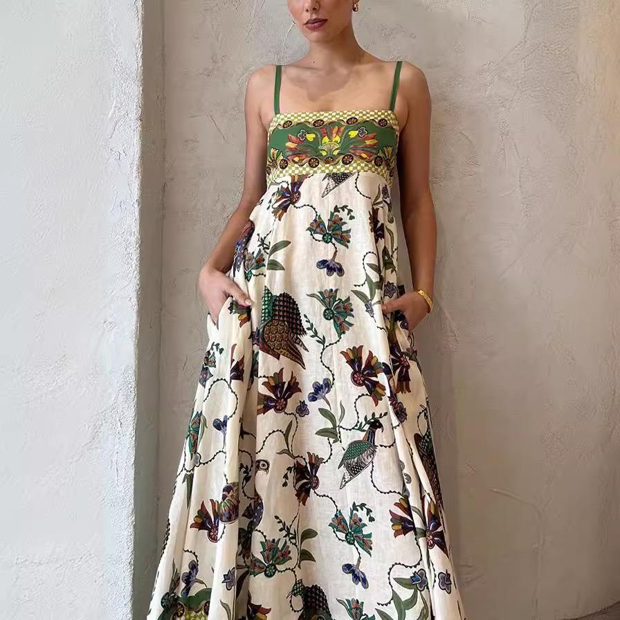 Alaric Printed Holiday Dress In Green - Image 3