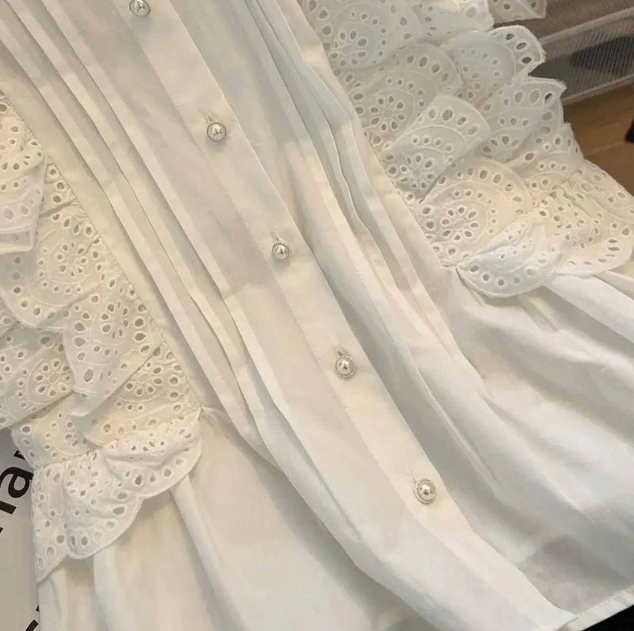 Alma Statement Summer Ruffled Top In White - Image 4