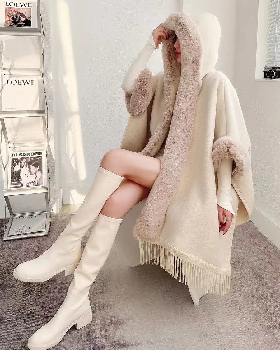 Amelia Fleece Winter Capes With Fur Cap - Image 2