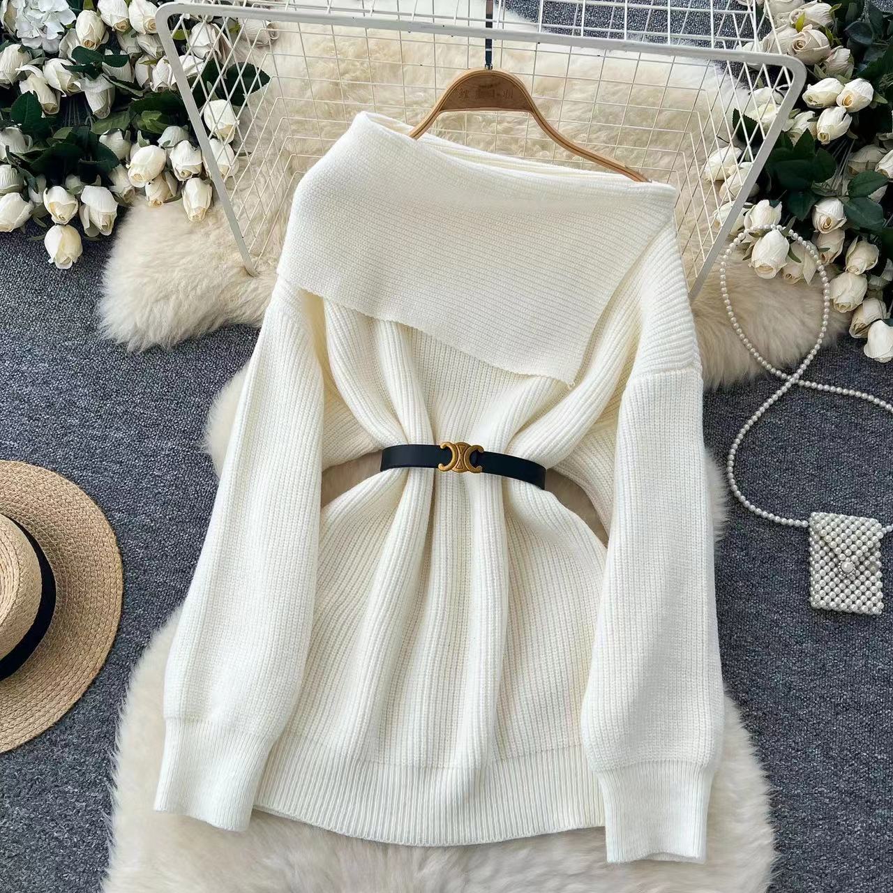 Amira Woolen Sweater with Belt - Image 4