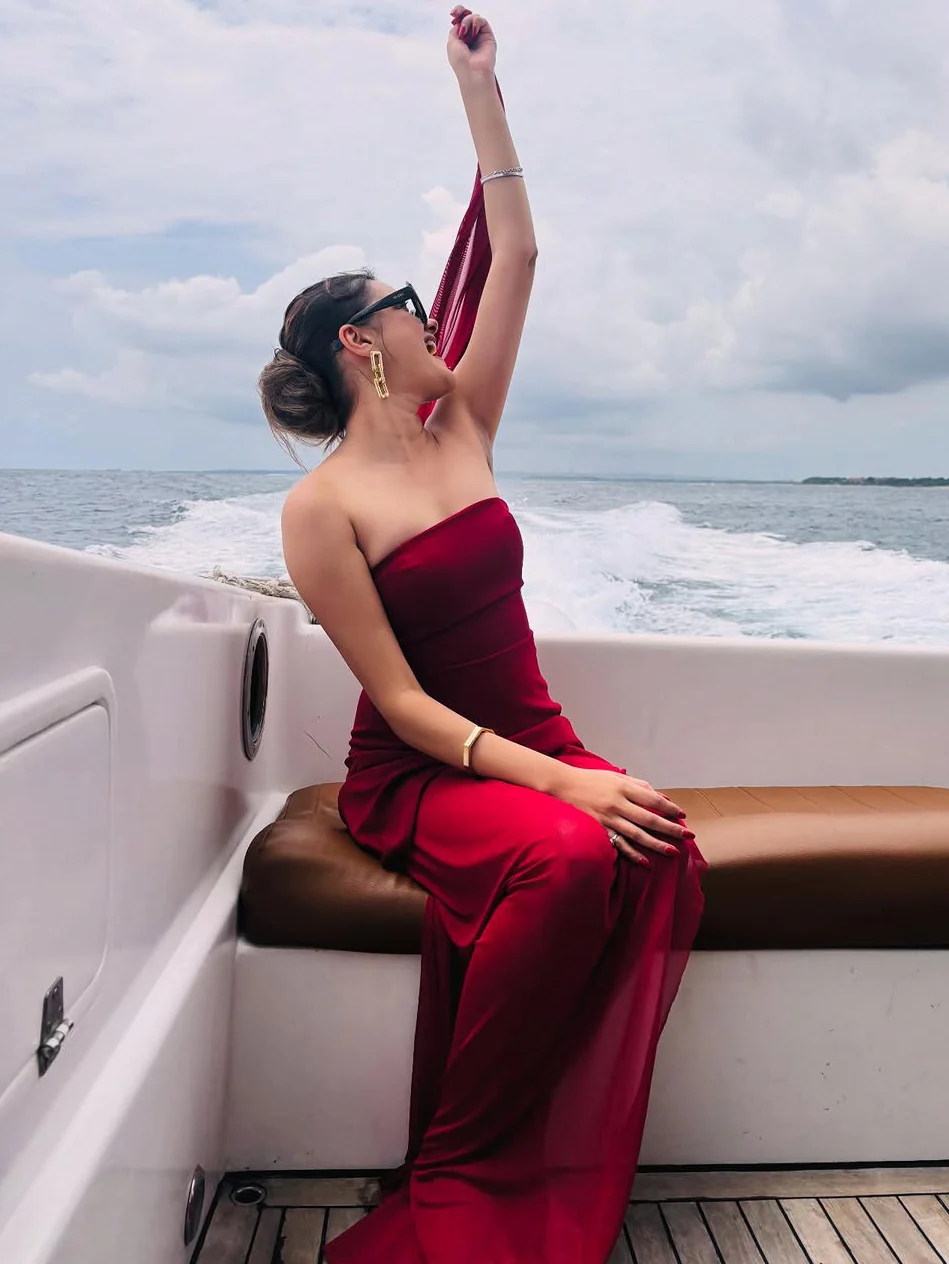 Annora Off-Shoulder Maxi Dress With Scarf In Maroon - Image 8