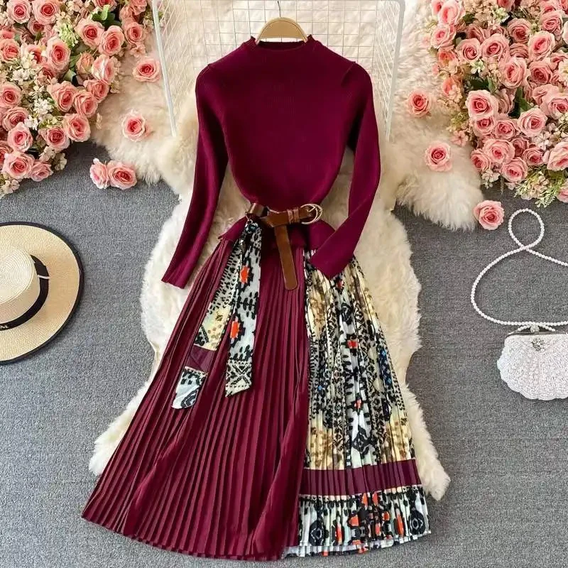 Bianca Pleated Woolen Dress with Belt - Image 3