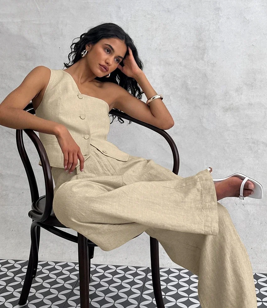 Boled Statement Vest Suit with Pants in Khaki - Image 5
