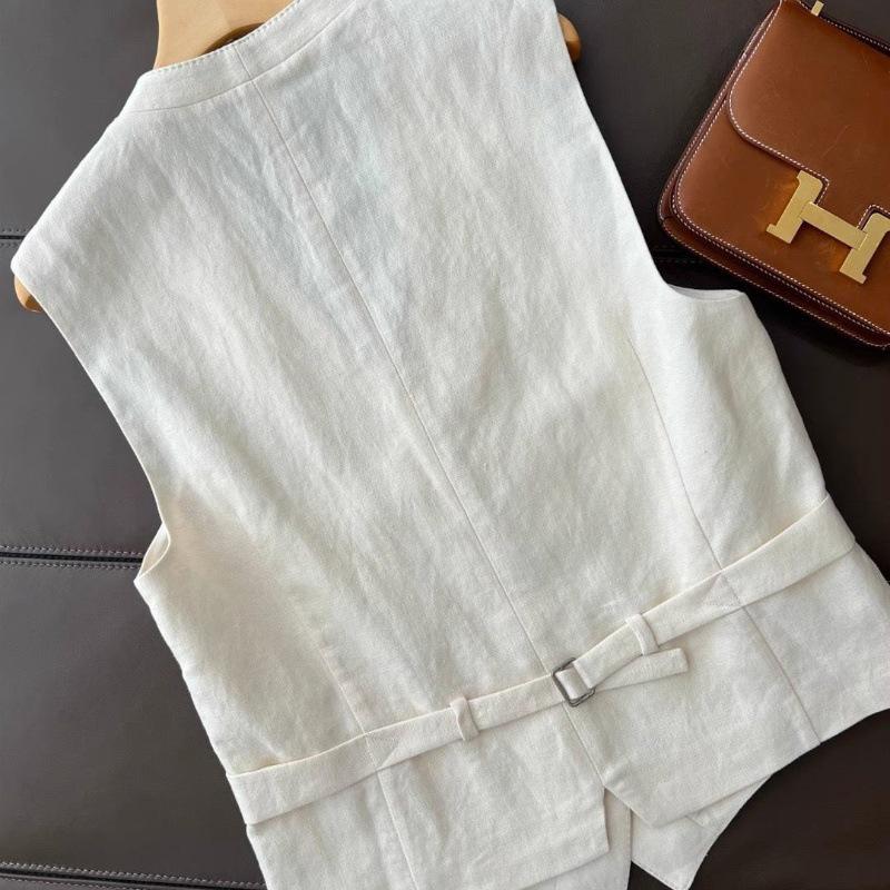 Brizo Statement Vest Suit With Pants In Beige - Image 5