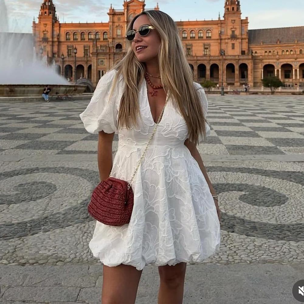 Carly Summer Holiday Dress In White - Image 2