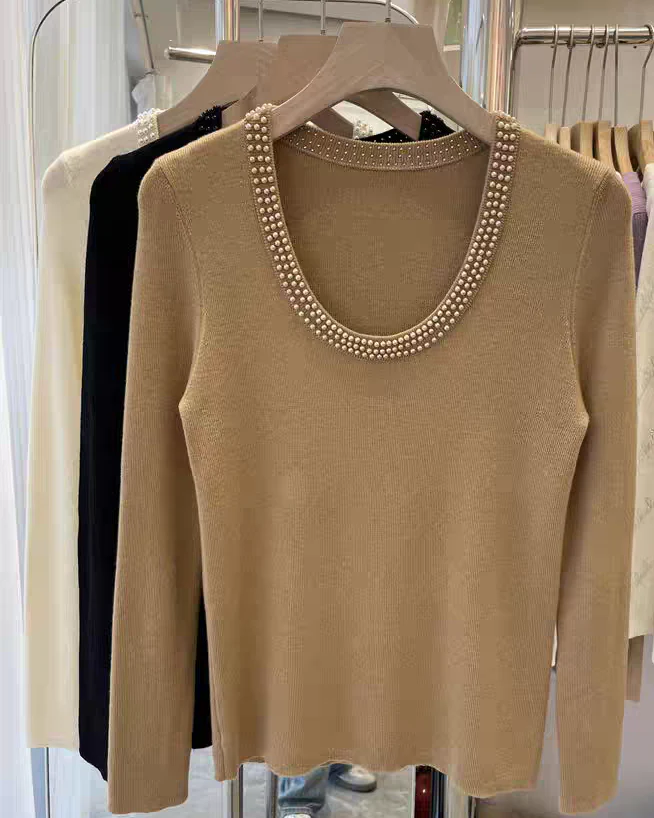 Caroline Pearl Soft Knit Pullover - Image 7