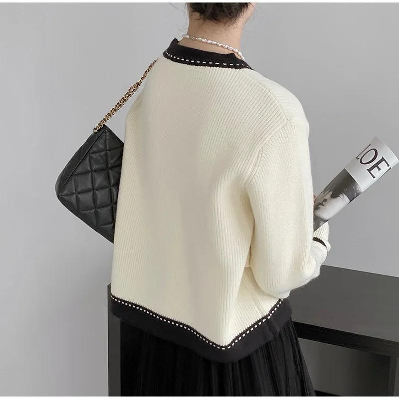 Caspian Buttoned Sweaters - Image 9
