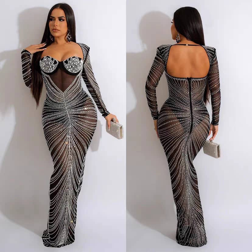 Como Embellished Party Maxi Dress in Black - Image 3