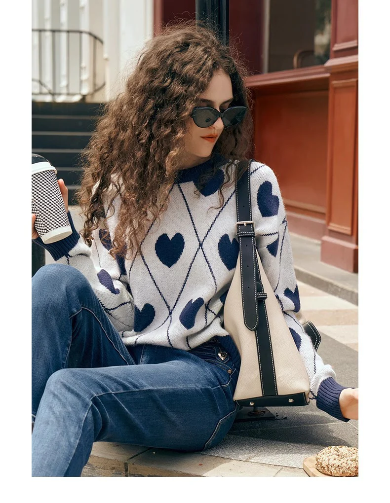 Cosette Heart Woolen Sweater - Image 5