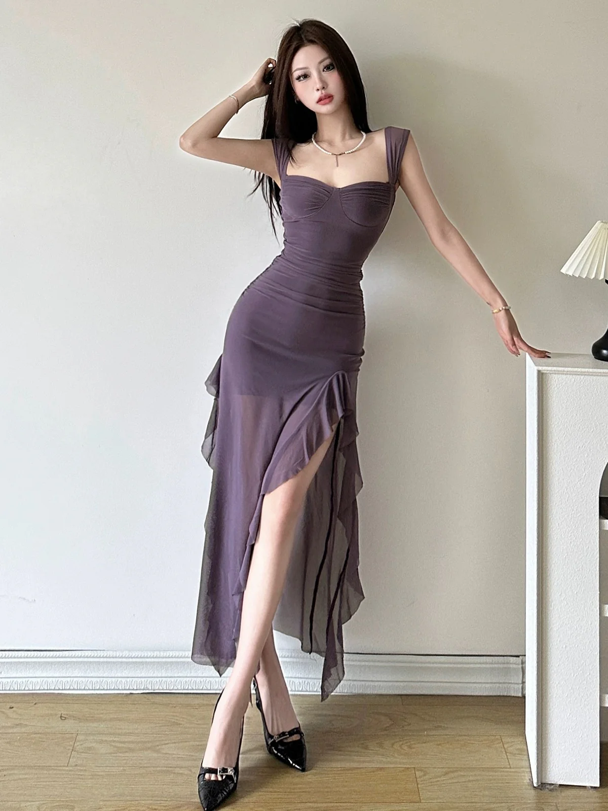 Cougar Ruffled Bodycon Maxi Dress - Image 3
