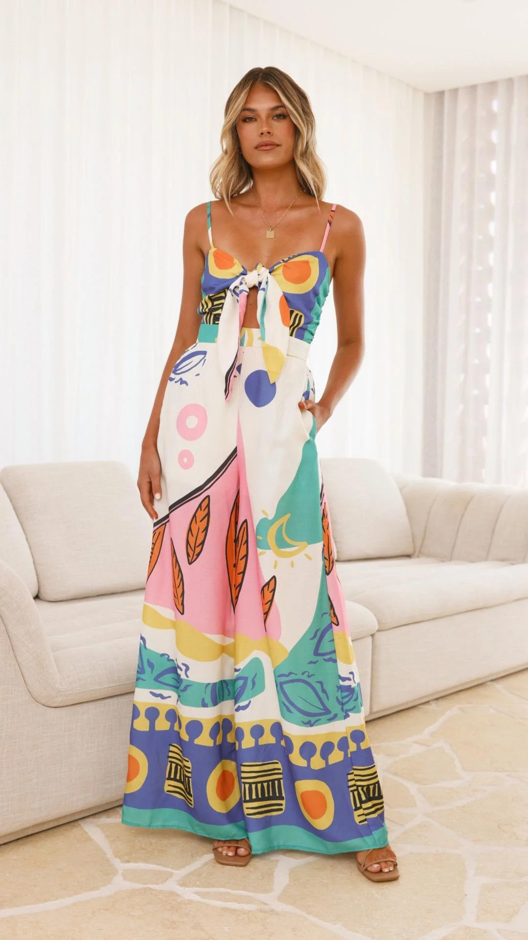 Della Statement Printed Jumpsuit In Multicolor - Image 3