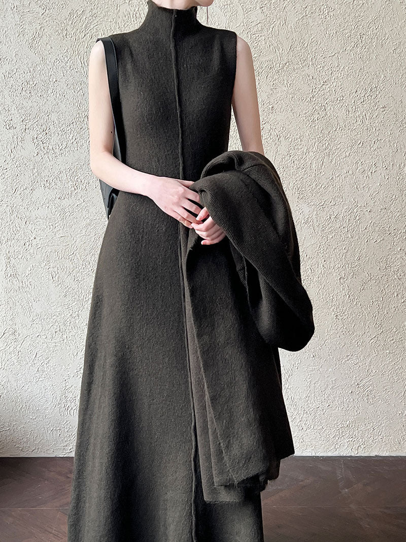 Delmi Winter Dress With Cape - Image 5