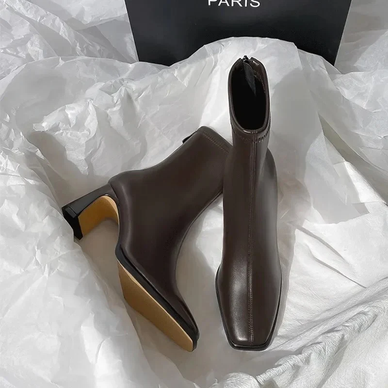 Desse Short Leather Statement Ankle Boots - Image 2