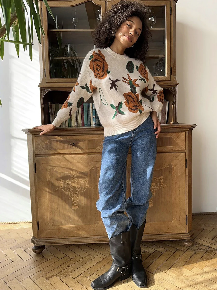Dylan Floral Woolen Sweater - Image 9