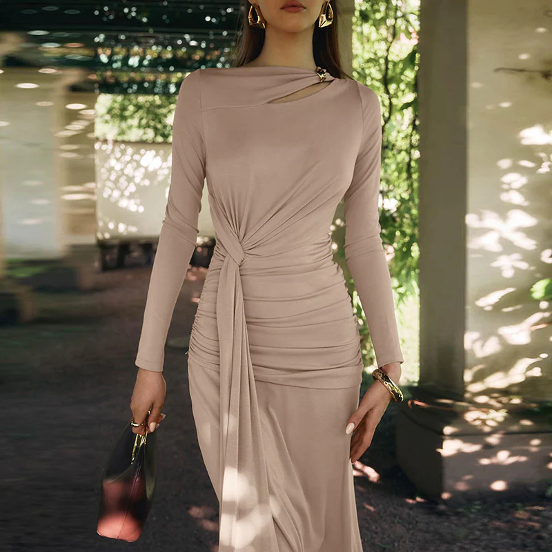Elise Statement Bodycon Maxi Dress - Image 3