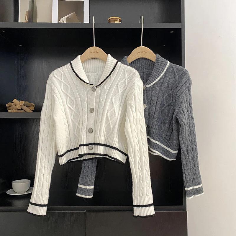 Elowen Statement Sweater - Image 4