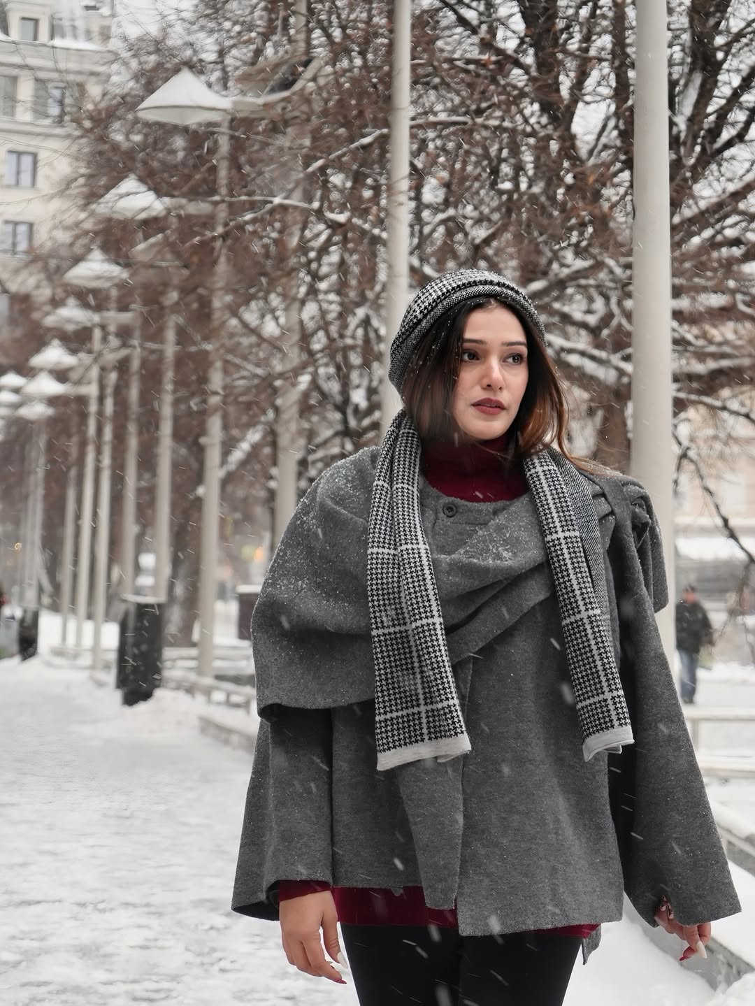 Essie Vintage Woolen Short Coat With Scarf In Grey - Image 5