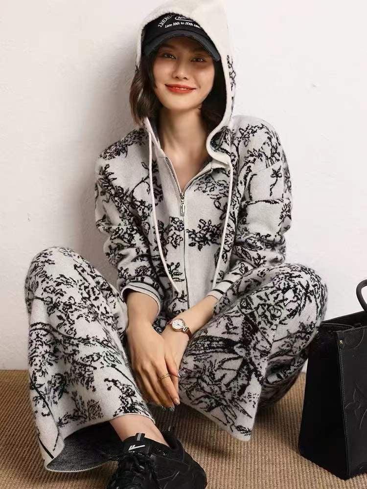 Fary Floral Woolen Coord Set - Image 6