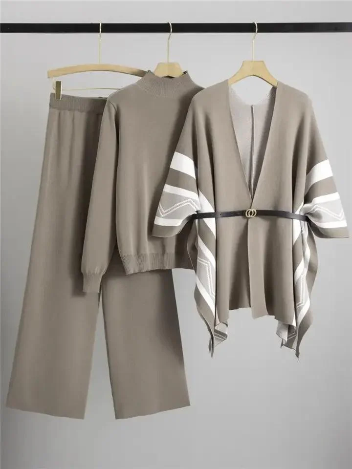 Florrie Luxe Winter Coord Set-  With Cape - Image 2