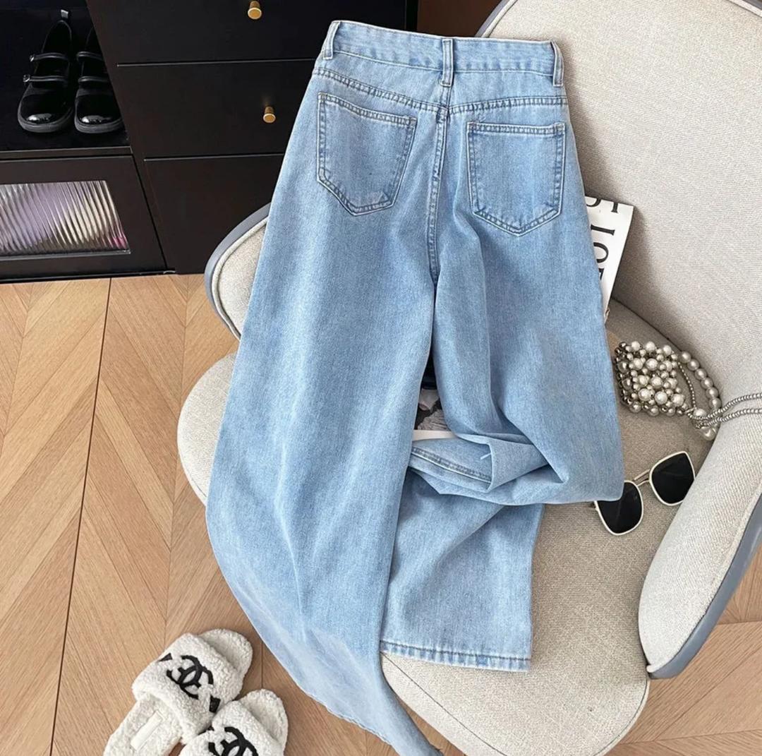 Gabi Bow Printed Denim Jeans In Blue - Image 2