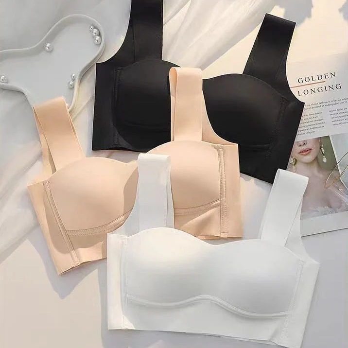 Hela Seamless Bralettes In Black - Image 2
