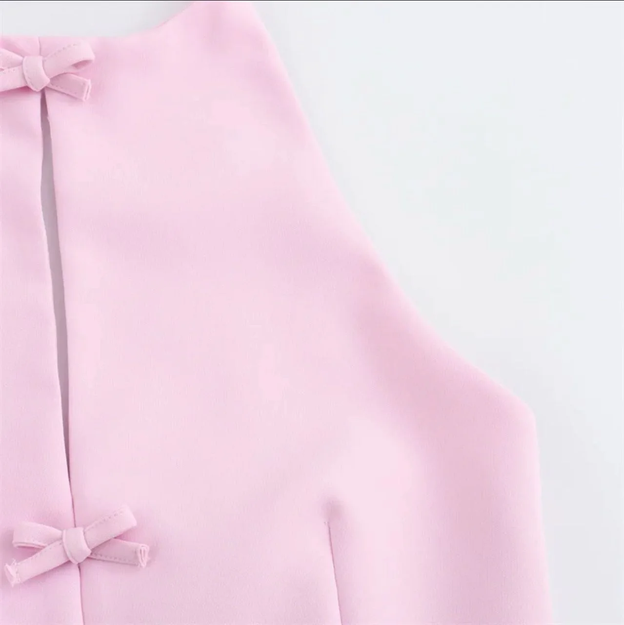 Hilton Statement Vest Knot Top In Pink - Image 2