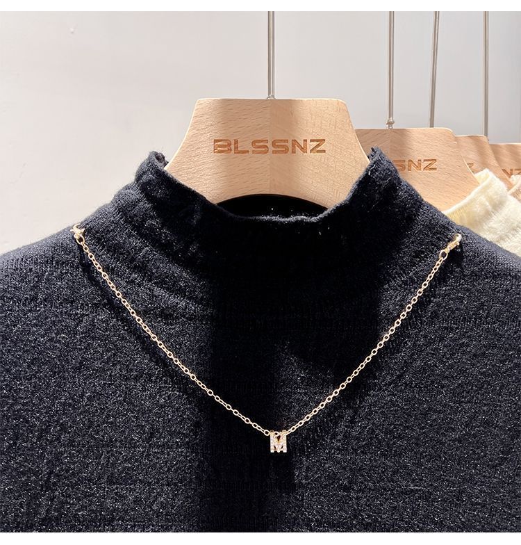 Ines Fleece Sweater - Image 8