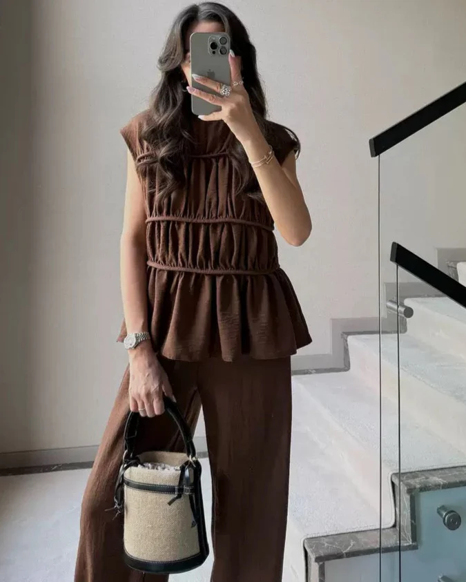 Iraida Summer Co-Ord Set In Brown - Image 2