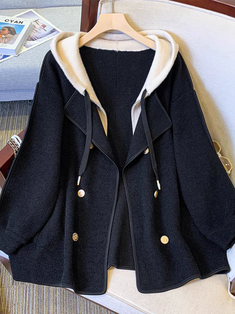 Isela Woolen Jacket With Cap