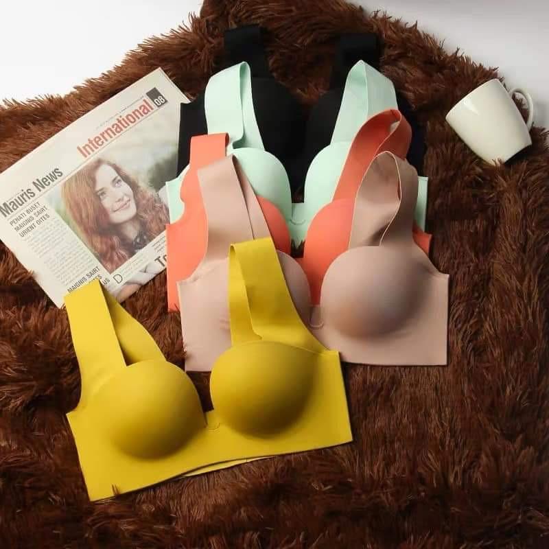 Jade Seamless Bralettes - Image 5