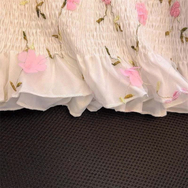 Jill Statement Floral Tops - Image 8