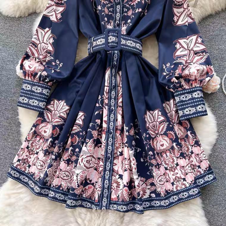 Josephine Vintage Dress In Navy Blue - Image 4