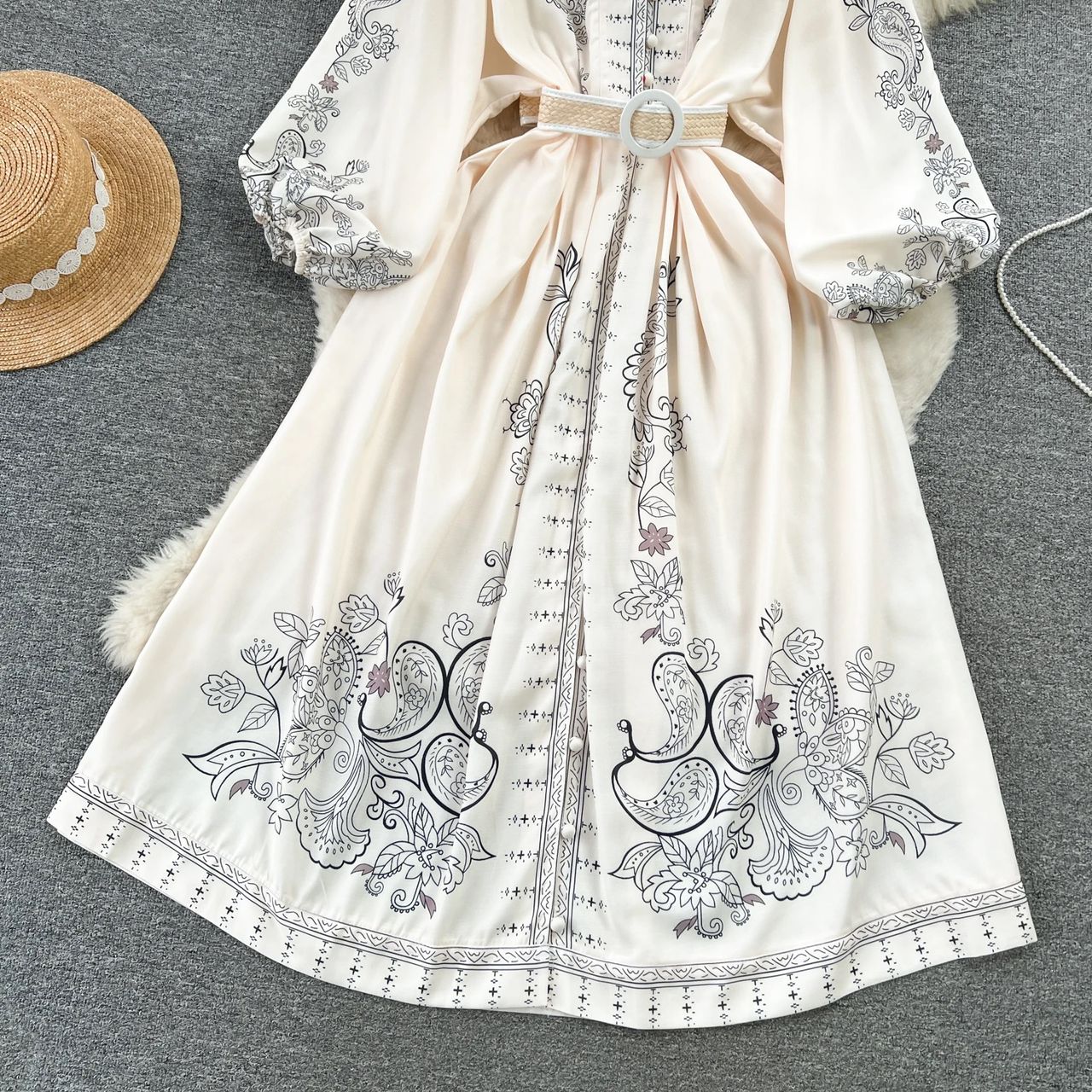 Ebanee Vintage Maxi Dress - Image 4