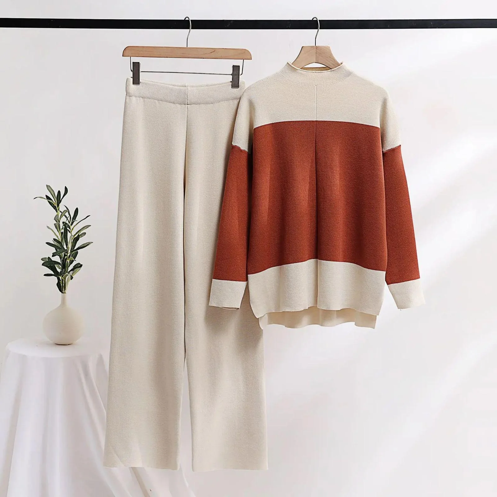 Latifah Woolen Coord Set - Image 4