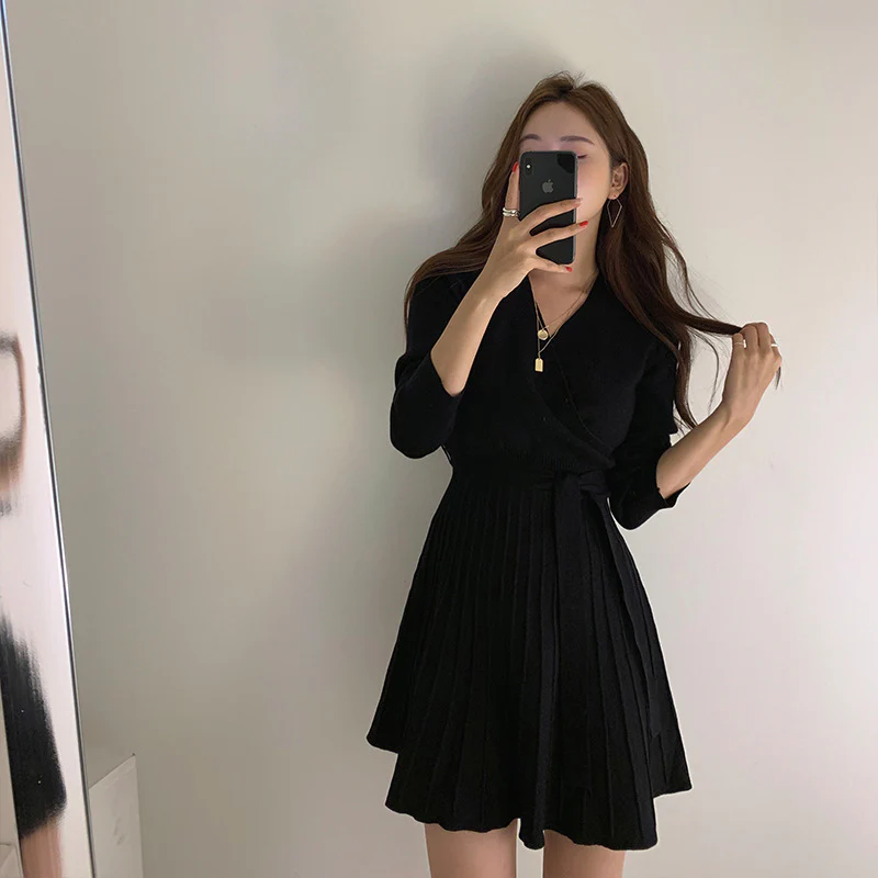Lelia Winter Mini Dress With Belt - Image 2