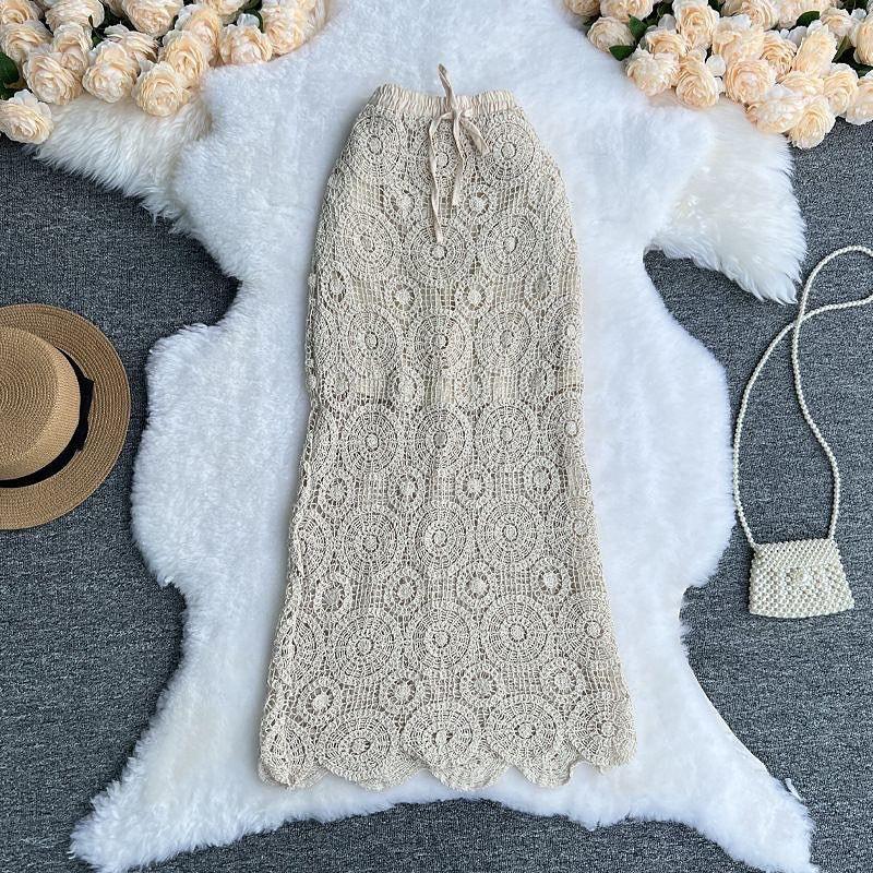 Lisa Crochet Coord Set In Beige - Image 3
