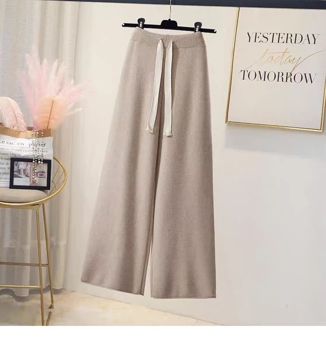 Lois Woolen Coord Set In Off White - Image 3