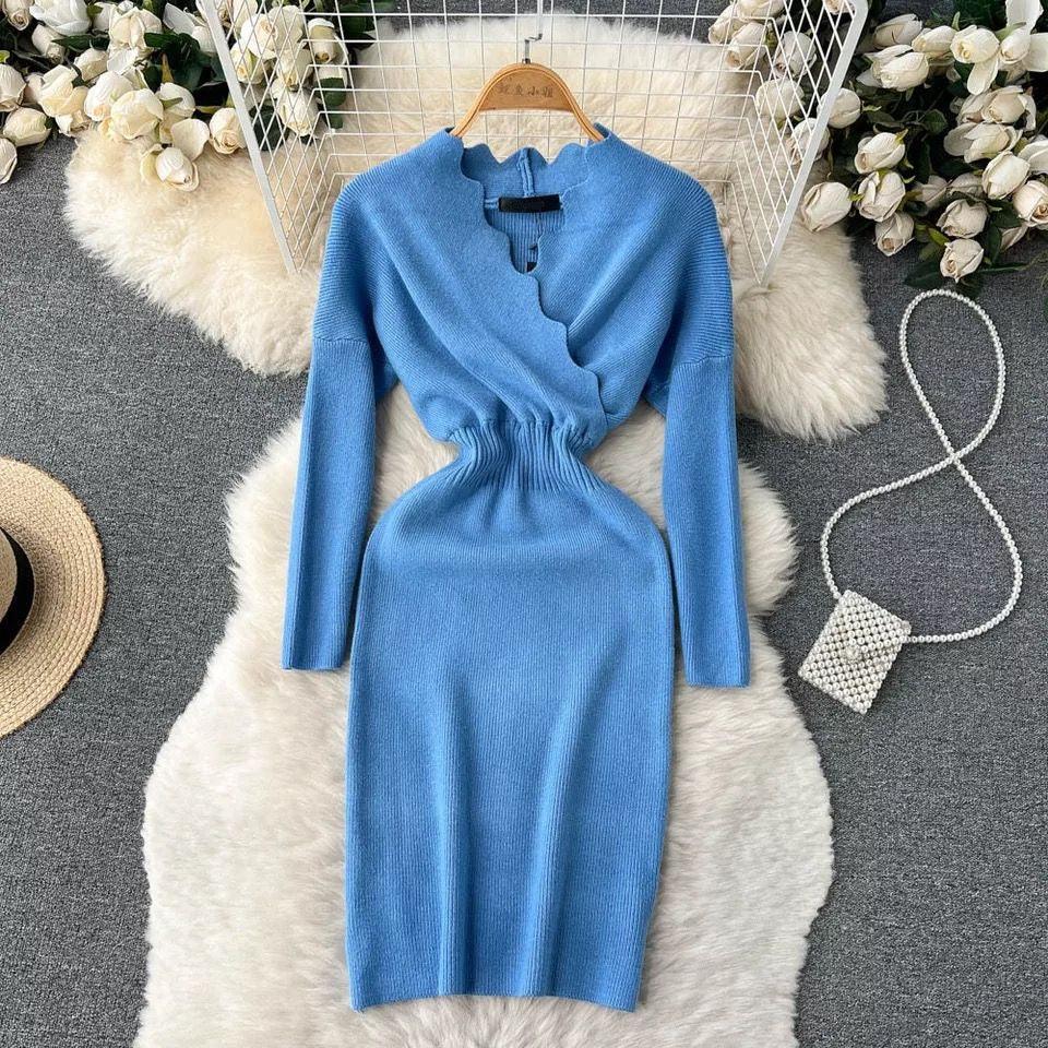 Lucas Woolen Dress - Image 4