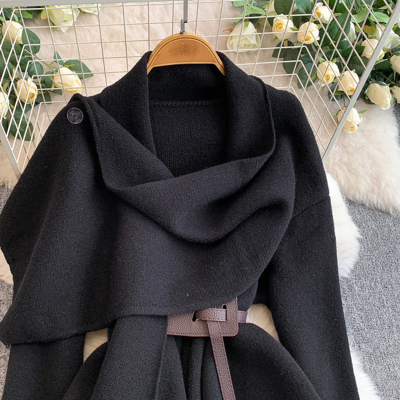 Maddox Luxe Winter Cape With Belt - Image 13