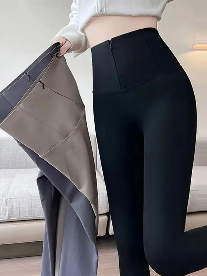 Martha Slimming Premium Fleece Leggings with Buttons - Image 3