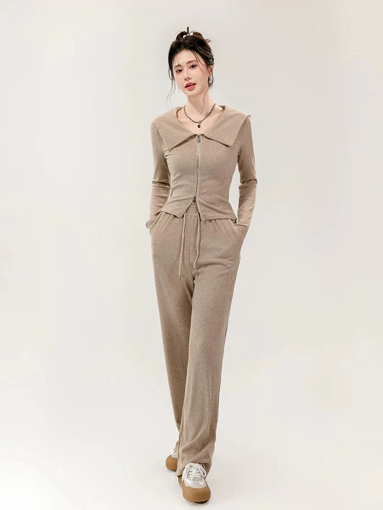 Maya Comfortable Winter Premium Trackset - Image 11