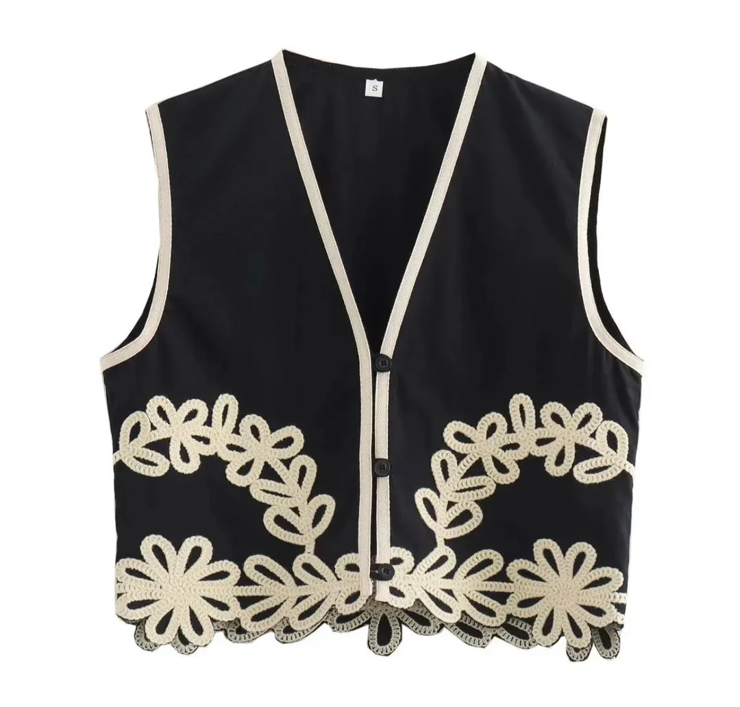 Nimo Embroidered Summer Coord In Black - Image 3