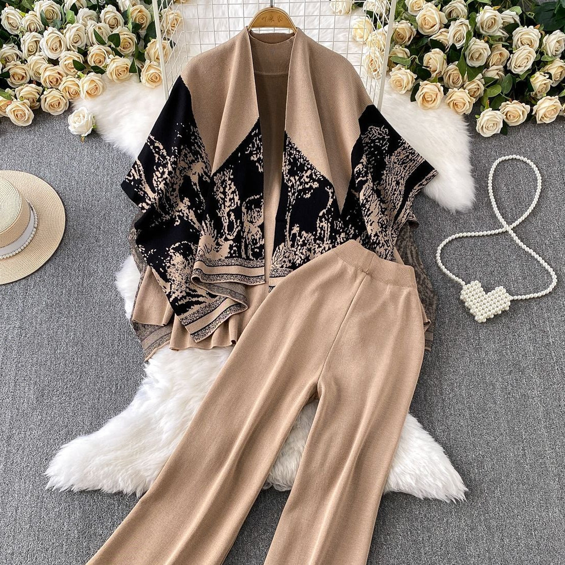 Orville Luxe Winter Coord Set With Cape - Image 5