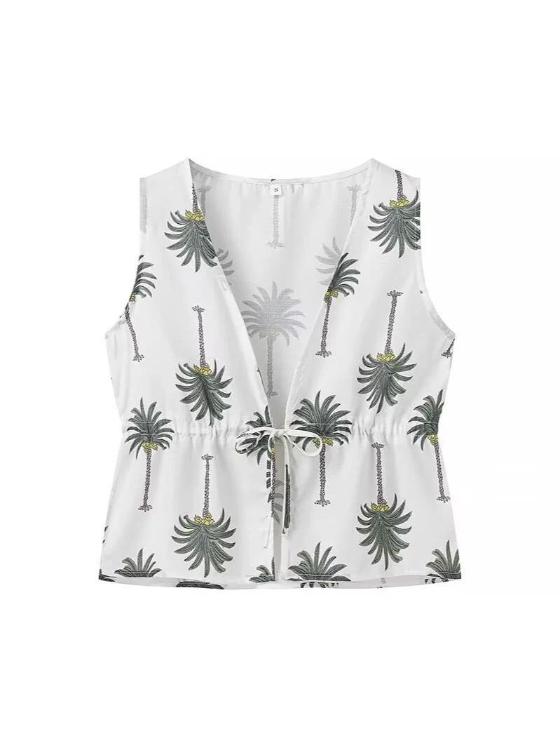 Palm Statement Summer Coord Set In White - Image 5