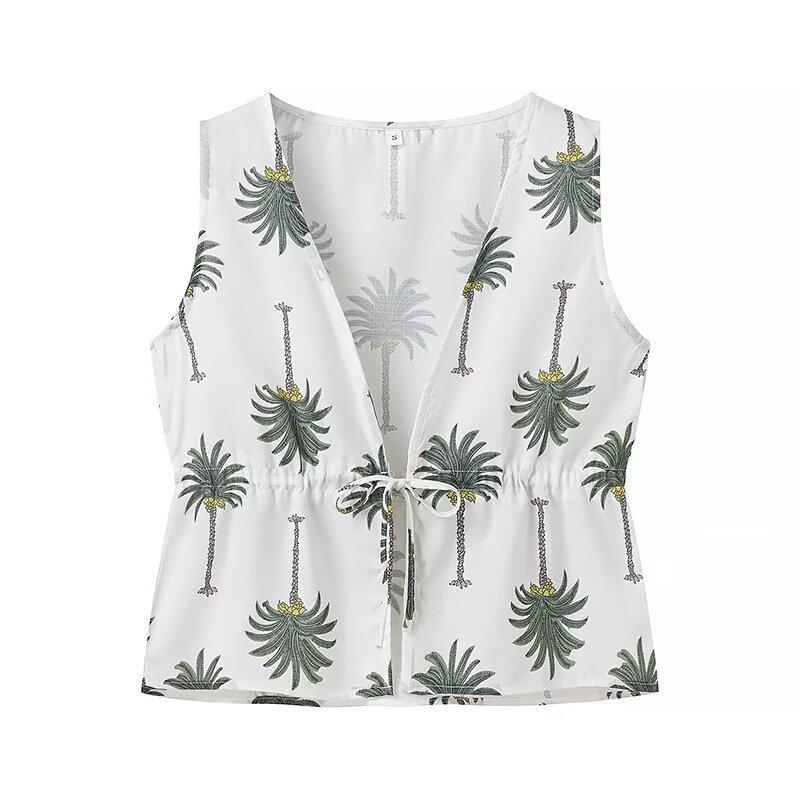 Palm Statement Summer Coord Set In White - Image 7