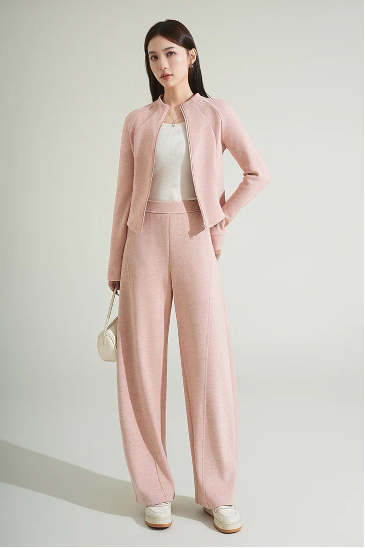 Paola Comfortable Premium Trackset - Image 2