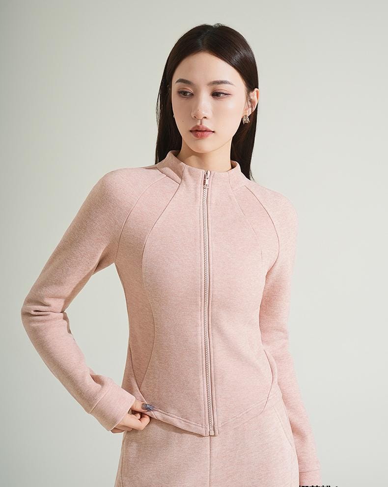 Paola Comfortable Premium Trackset - Image 4