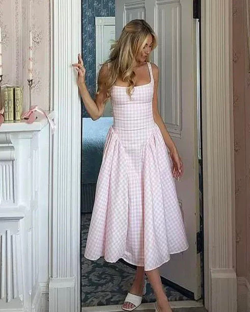 Pricillia Drop Waist Midi Dress - Image 4