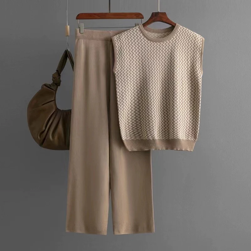 Robert Knitted Cotton Co-ord Set - Image 4